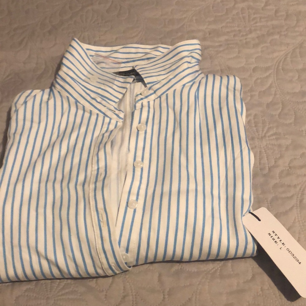 Horizontal white and blue stripes.